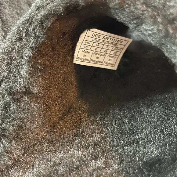 The Fluff you Slippers by UGG - Picture 6 of 11